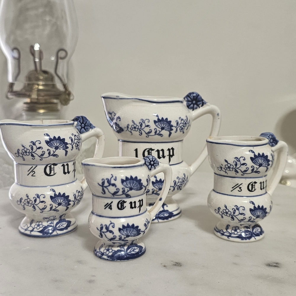 Beautiful Blue and White Japanese Ceramic Measuring Cup Set - Floral Pattern
